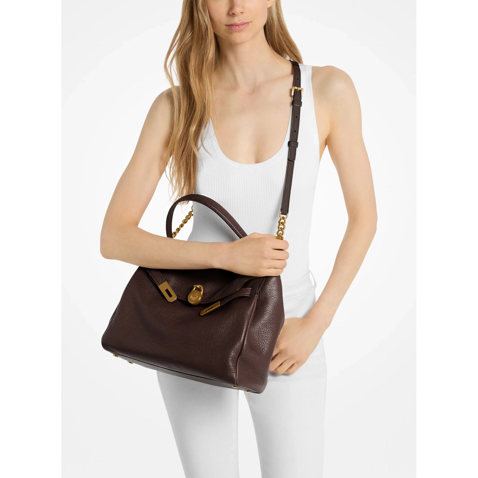 #couleur_marron foncé