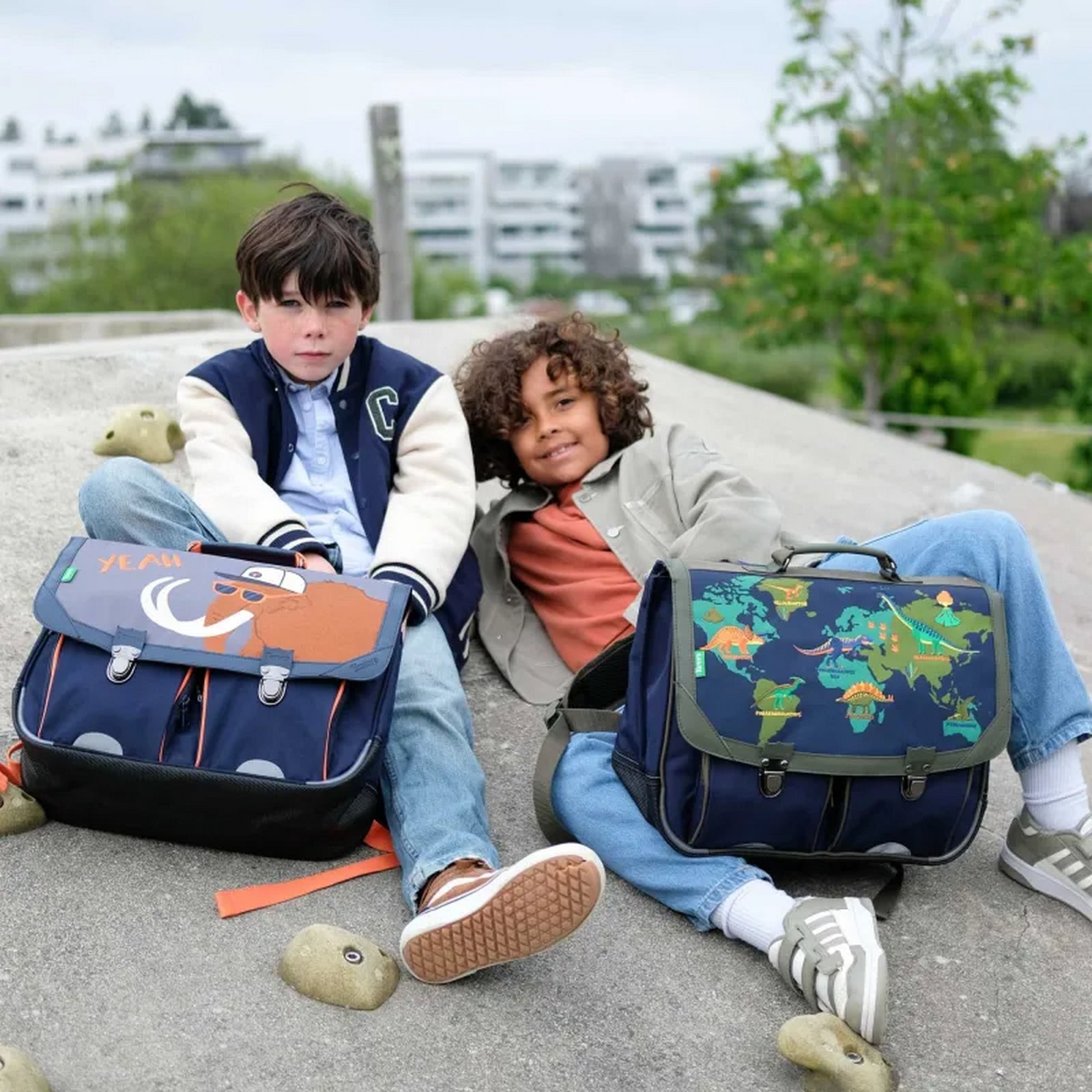 #couleur_bleu marine