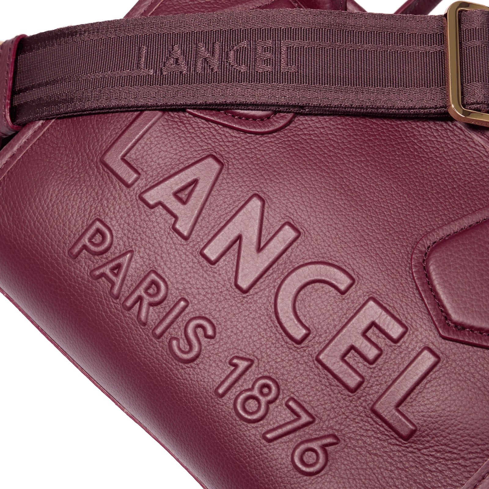 #couleur_violet cassis