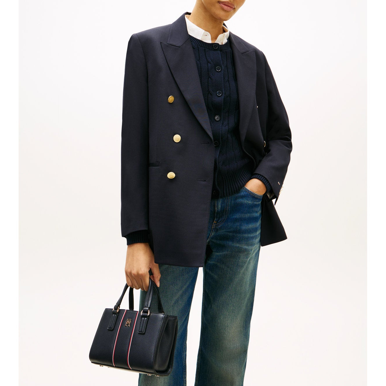 #couleur_bleu foncé