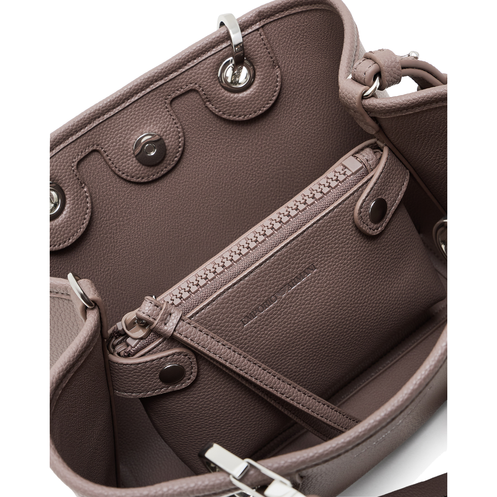 #couleur_taupe