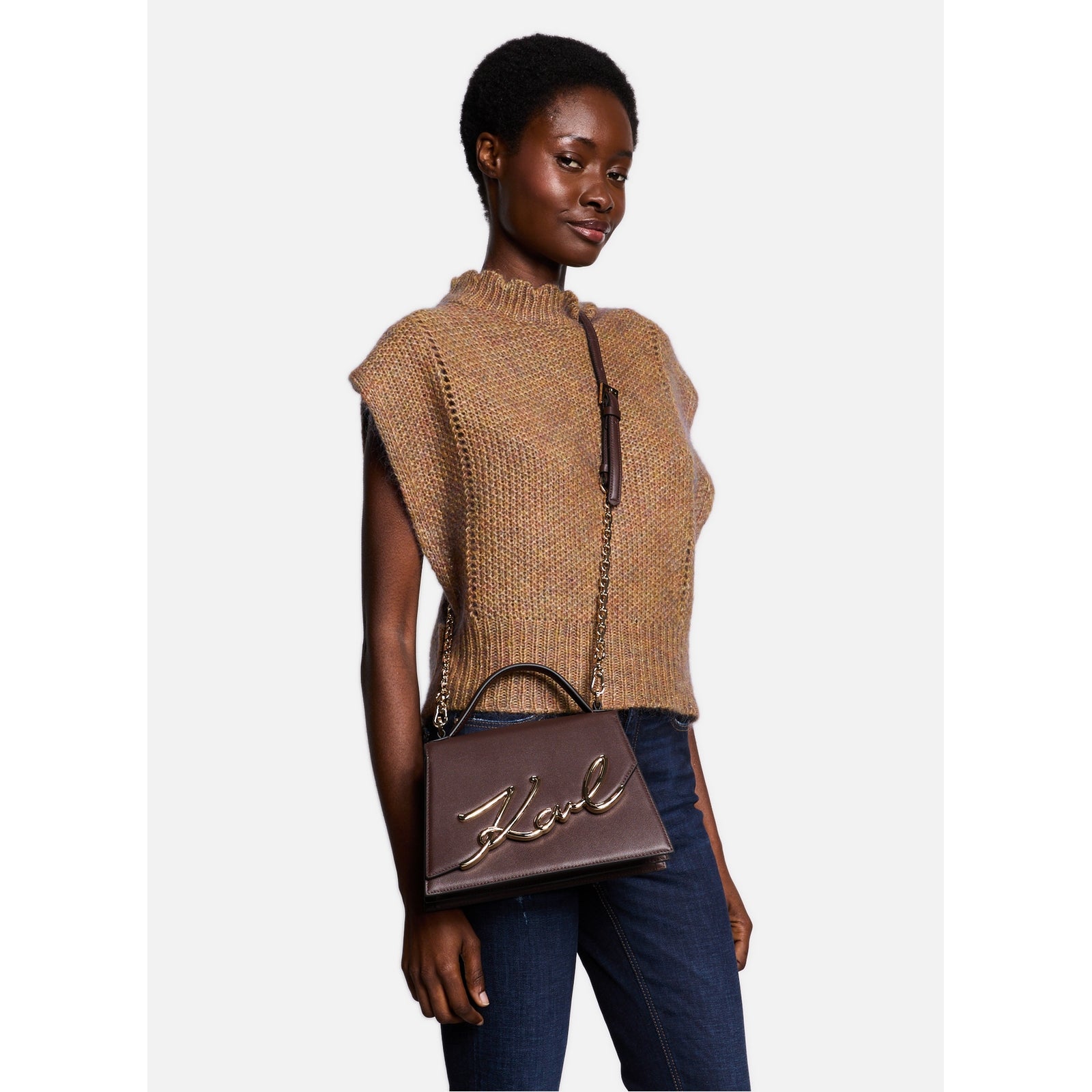 #couleur_marron foncé