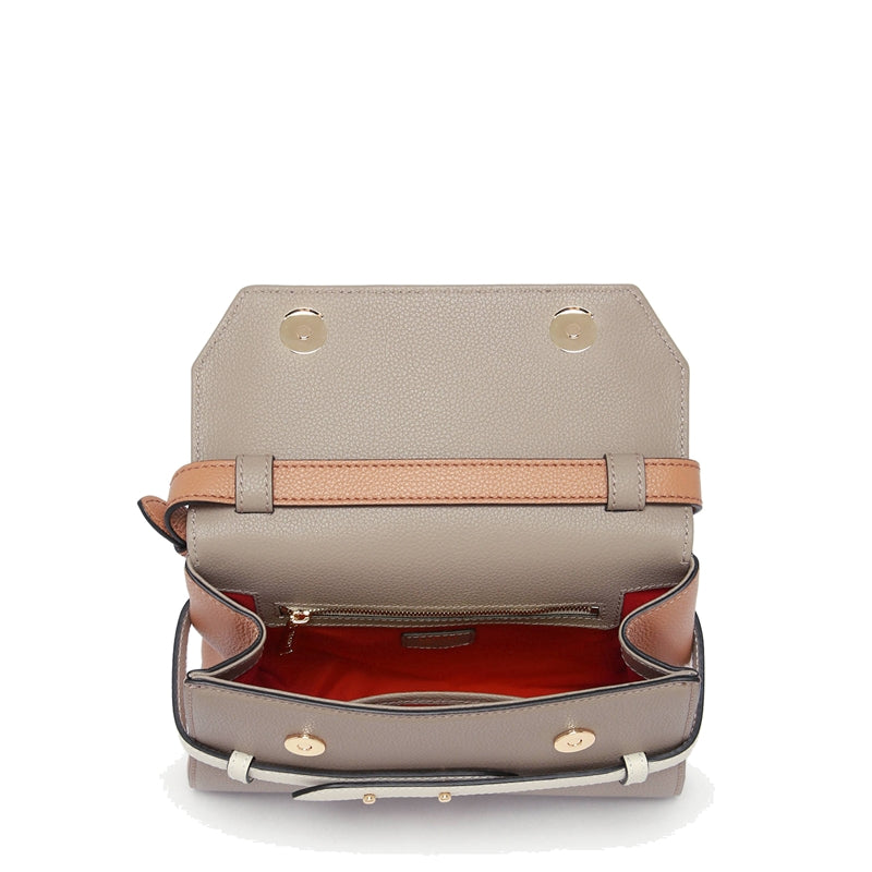 #couleur_taupe multi