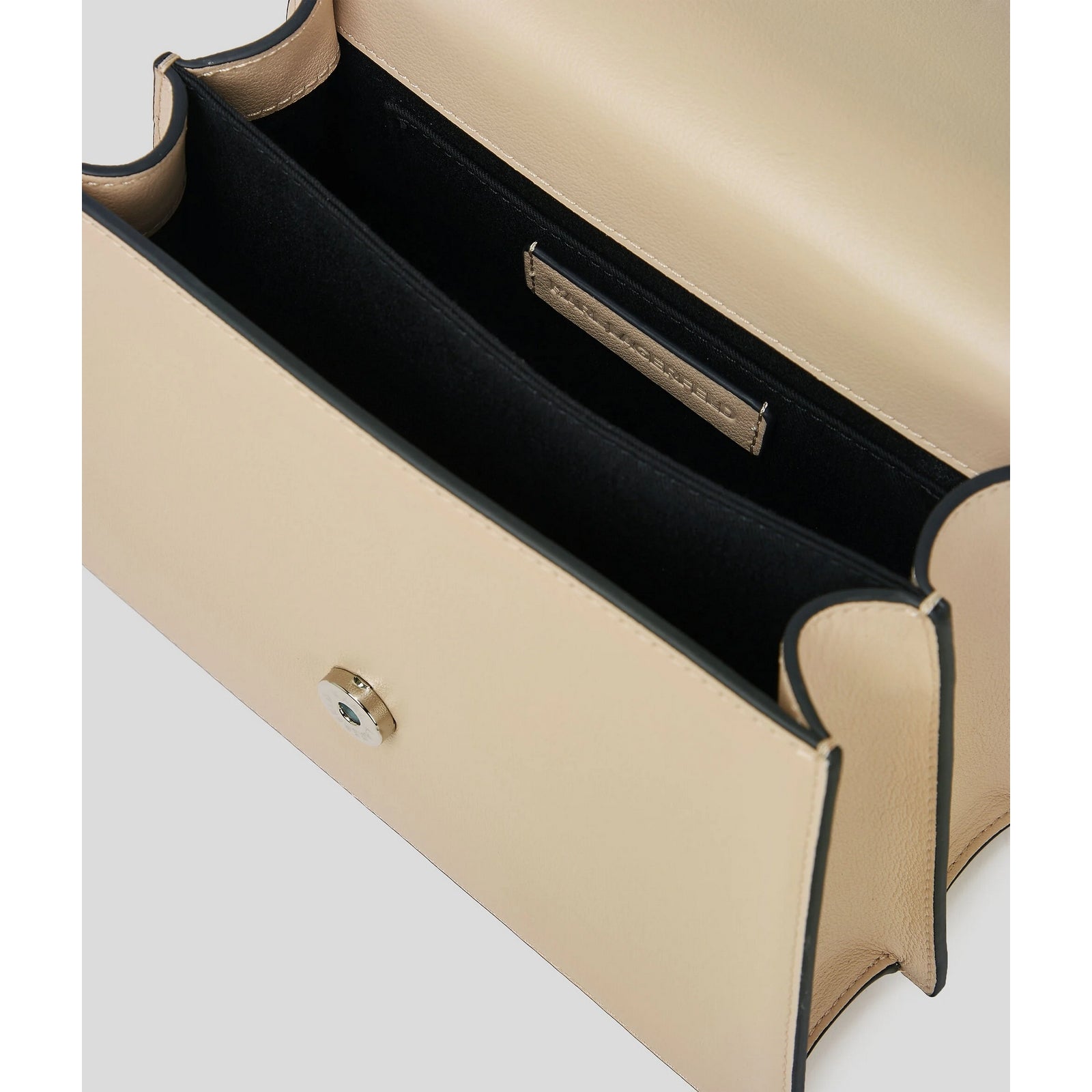 #couleur_trench beige