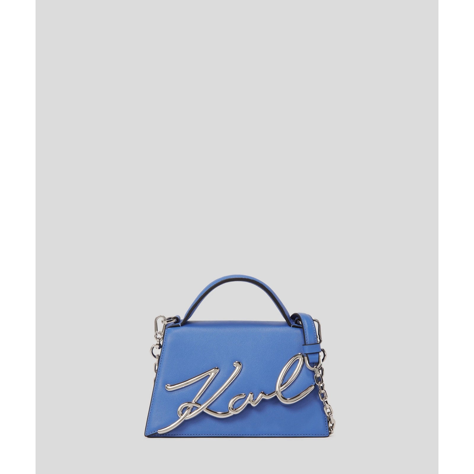#couleur_bleu ultra marine