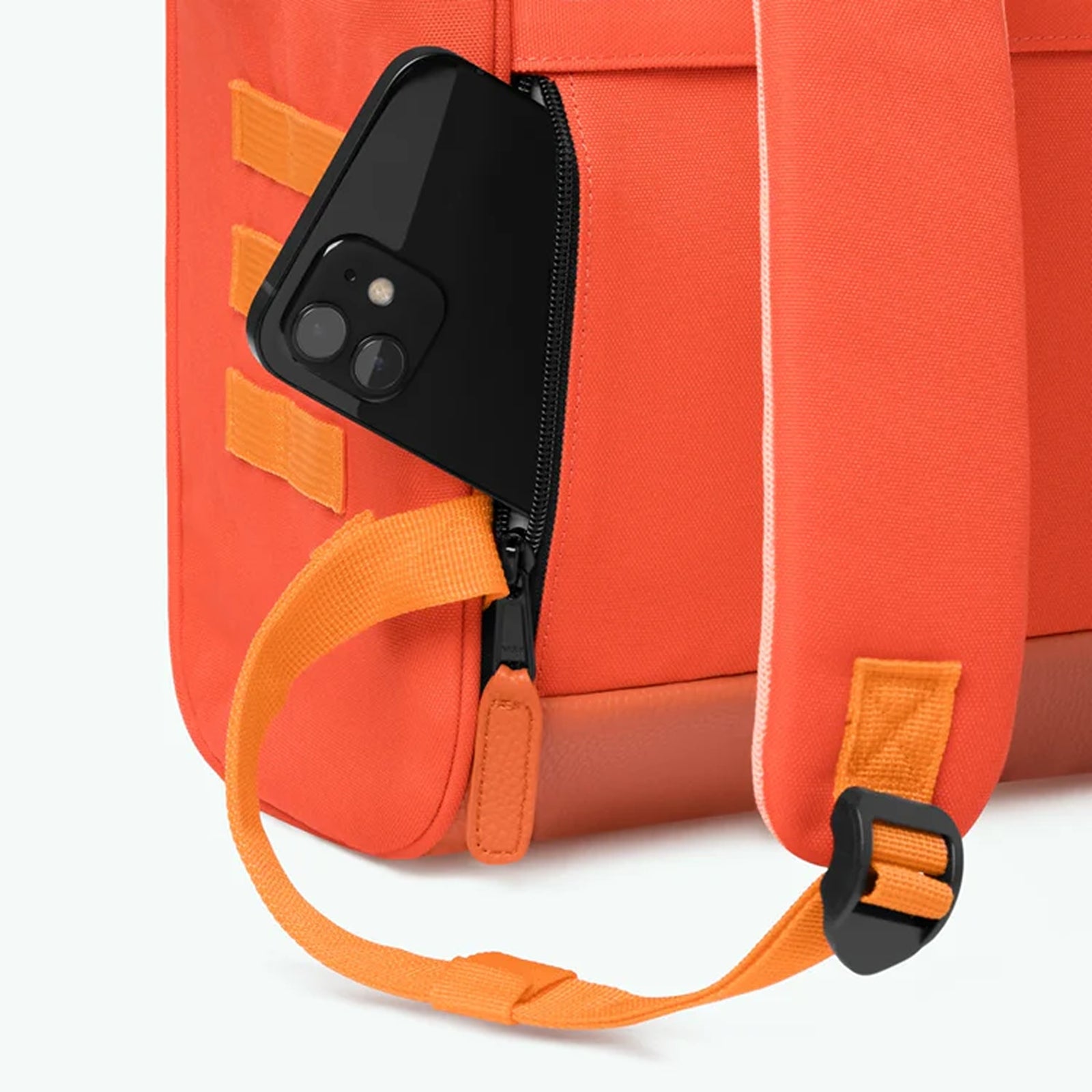 #couleur_alicante (orange)