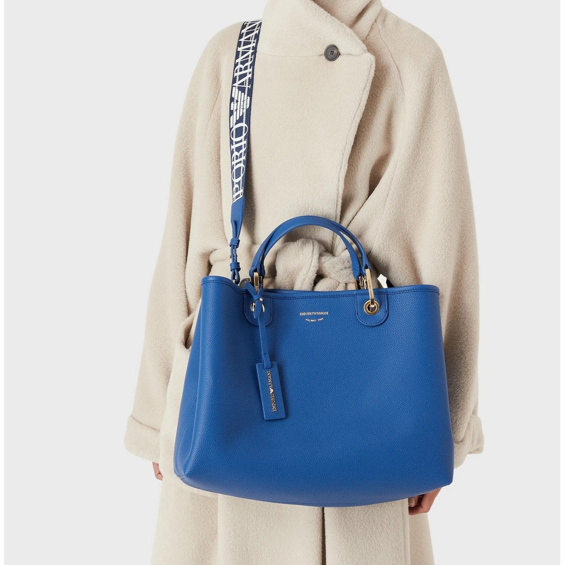 #couleur_bleu electrique